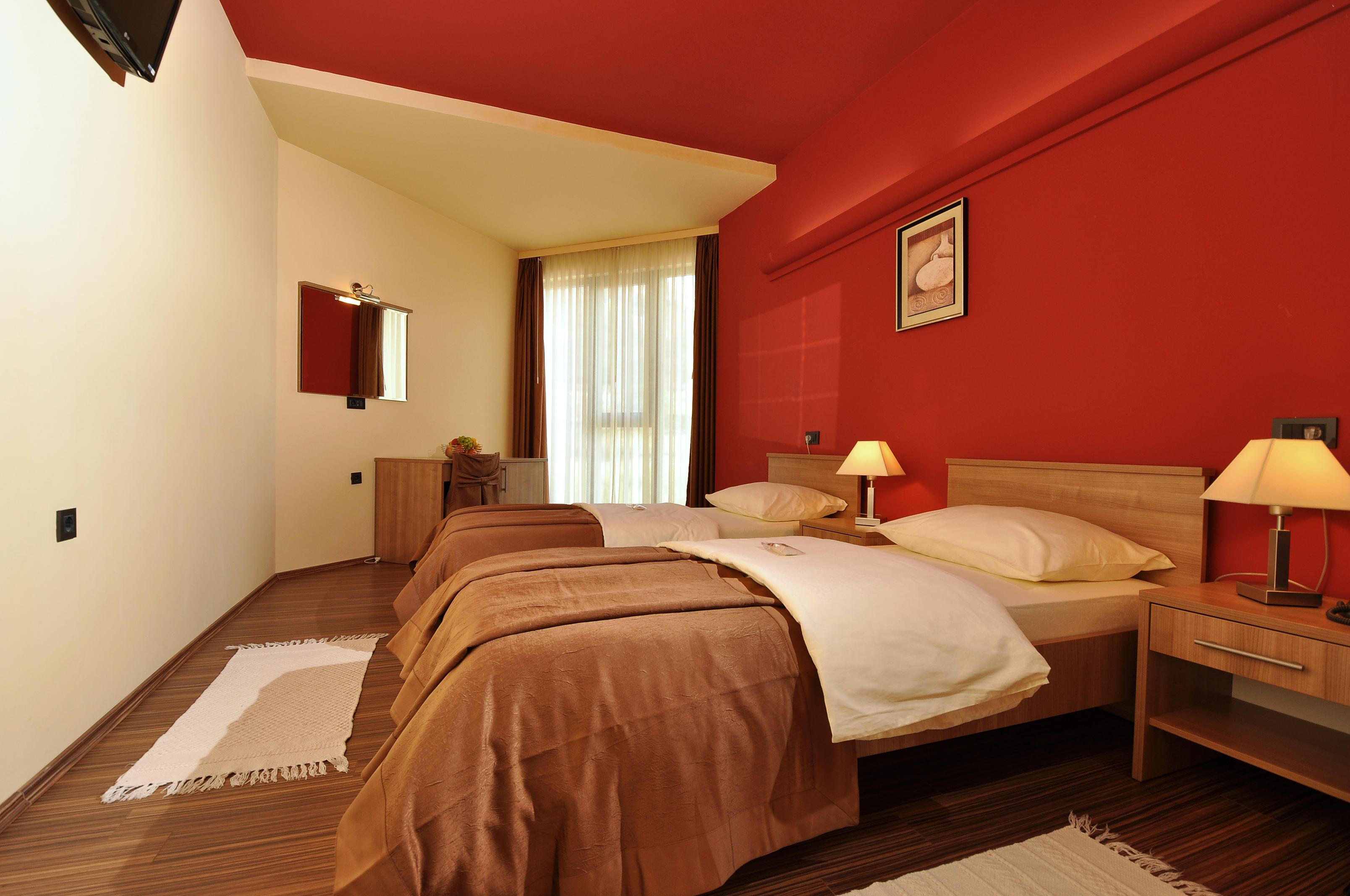 Hotel Fontana Buzet Exterior photo